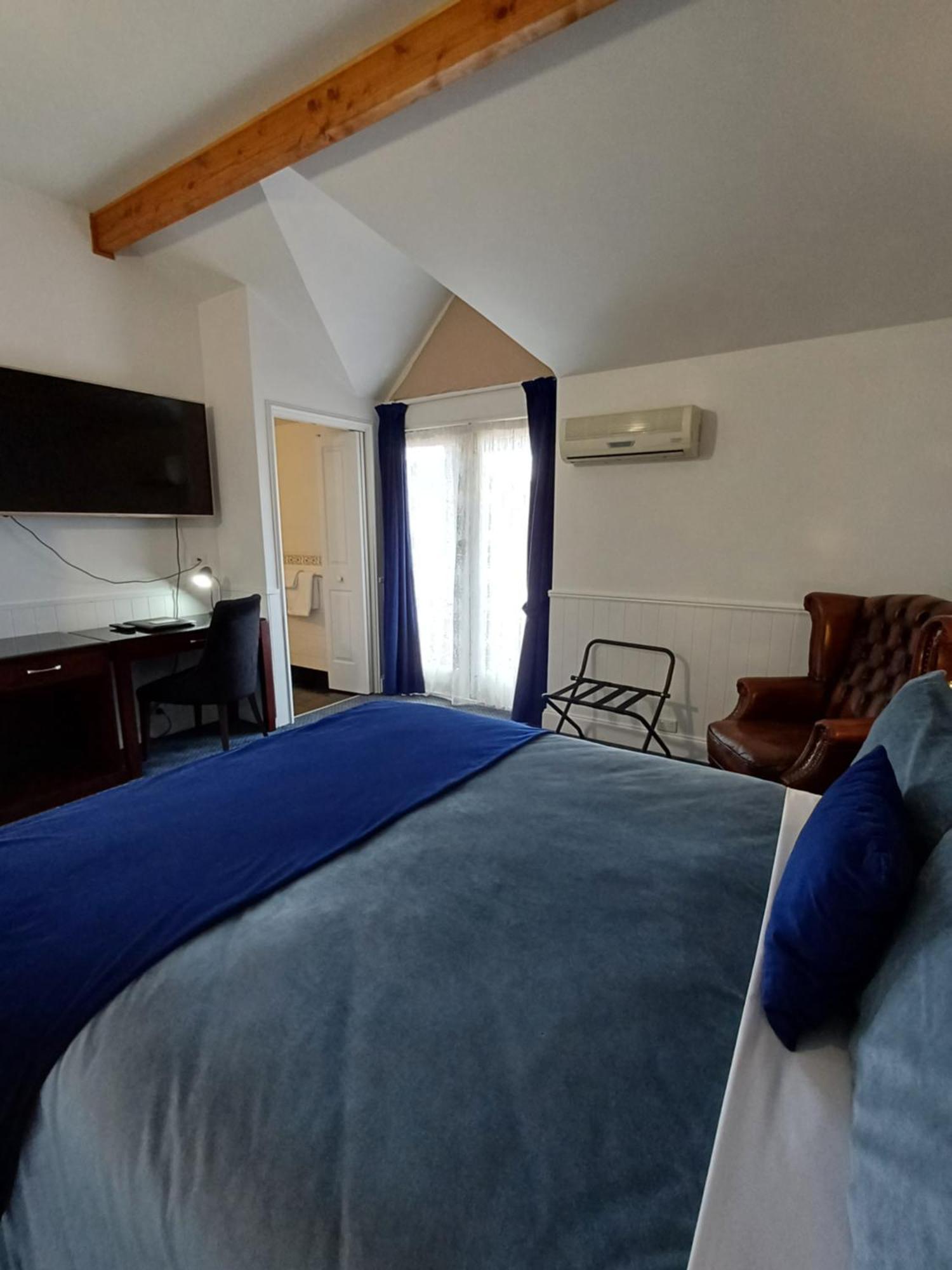 Art Hotel On York Λόντσεστον Εξωτερικό φωτογραφία