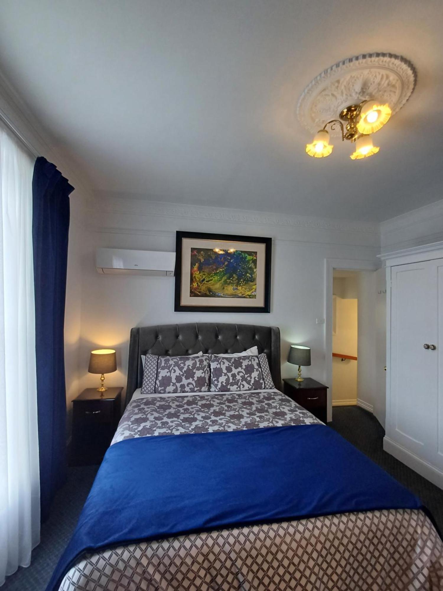 Art Hotel On York Λόντσεστον Εξωτερικό φωτογραφία