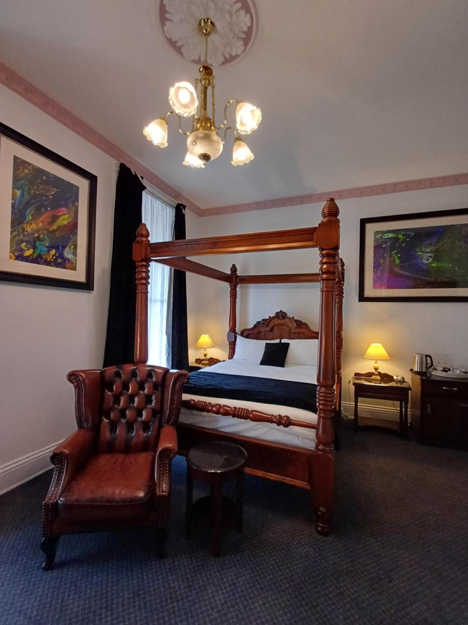 Art Hotel On York Λόντσεστον Εξωτερικό φωτογραφία