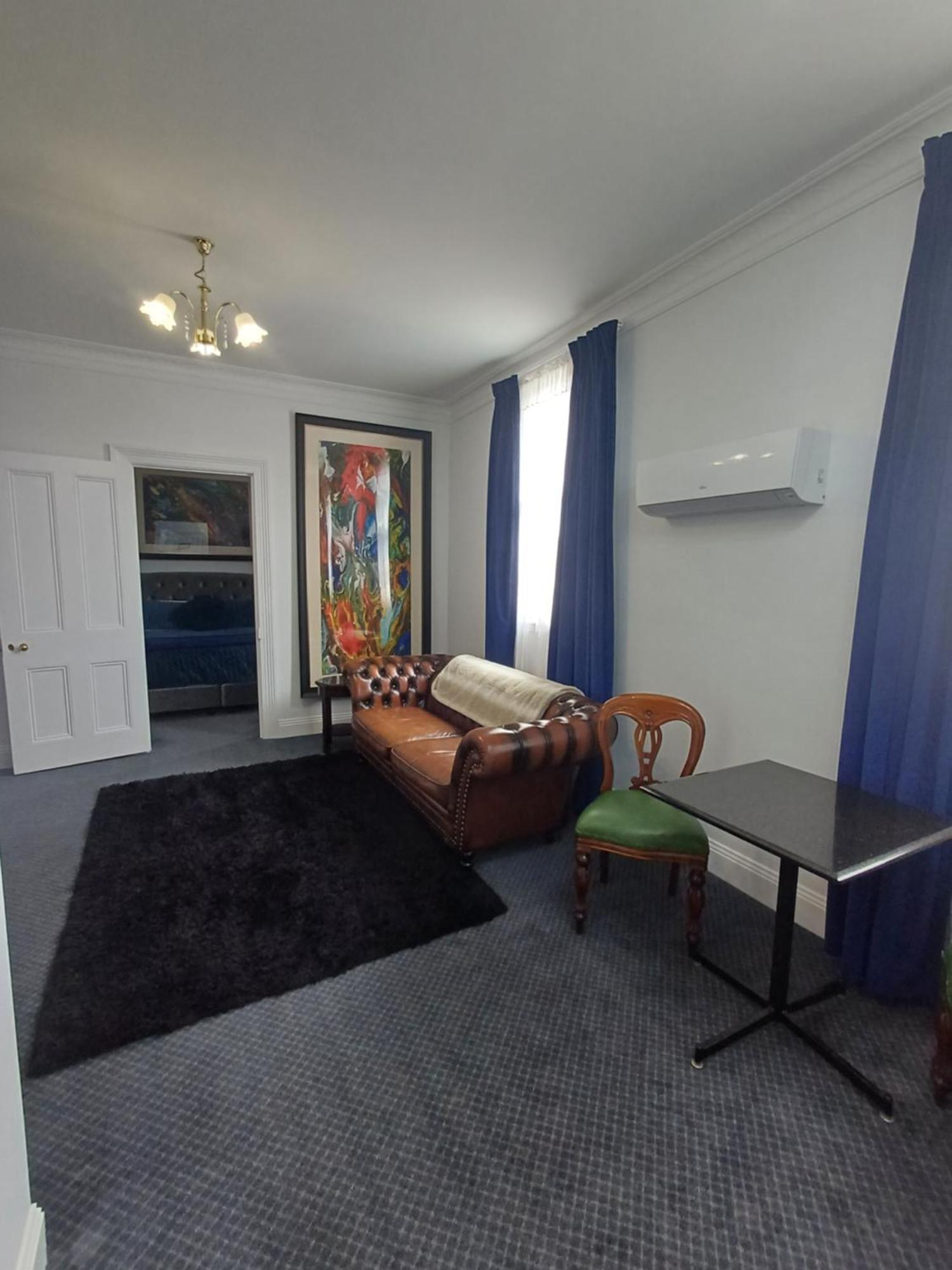 Art Hotel On York Λόντσεστον Εξωτερικό φωτογραφία