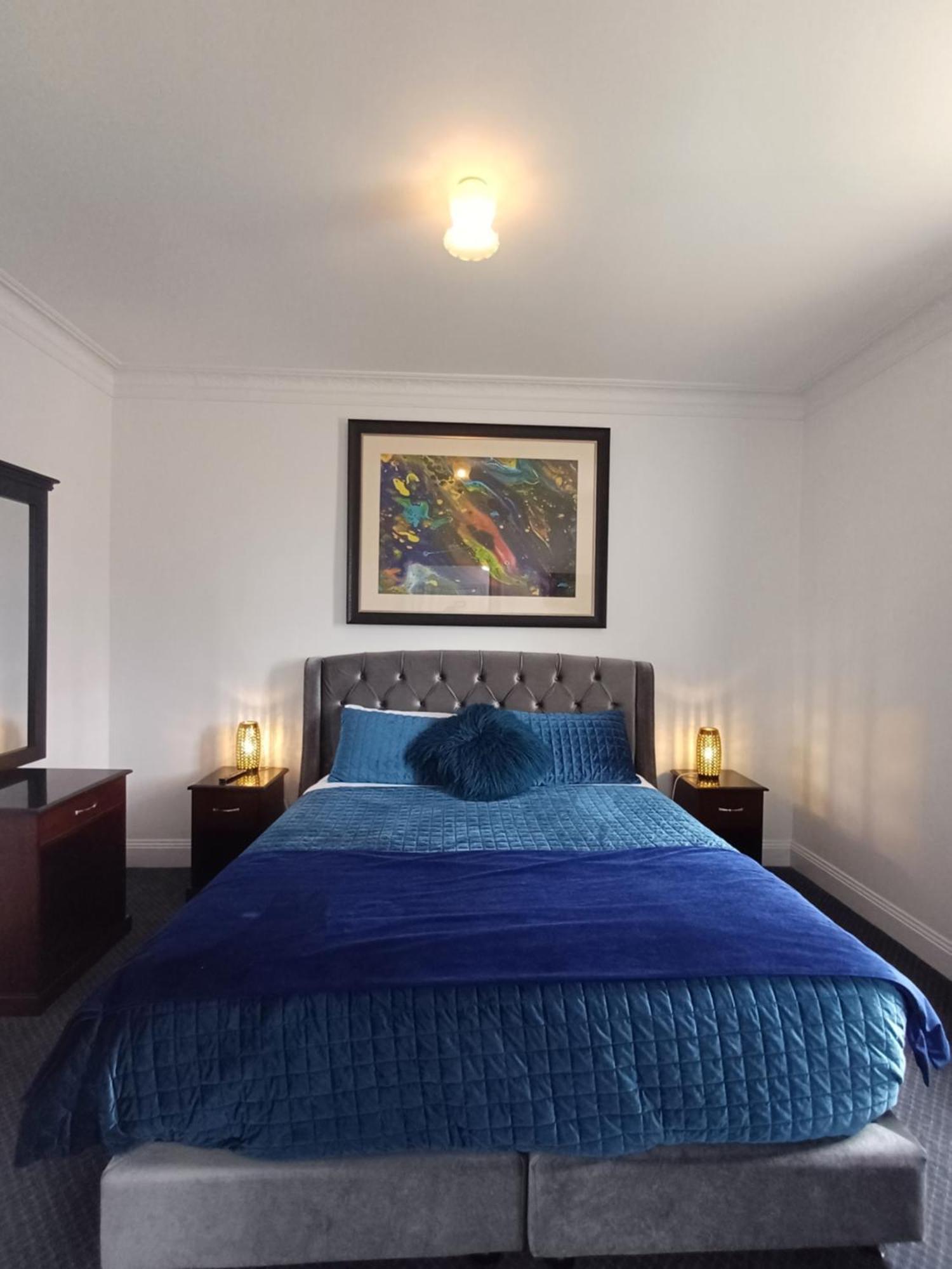 Art Hotel On York Λόντσεστον Εξωτερικό φωτογραφία