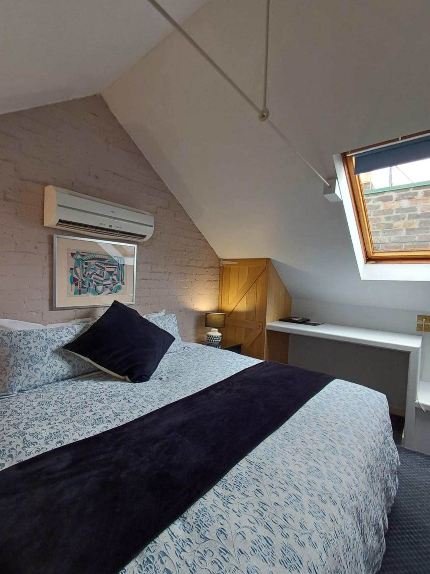 Art Hotel On York Λόντσεστον Εξωτερικό φωτογραφία