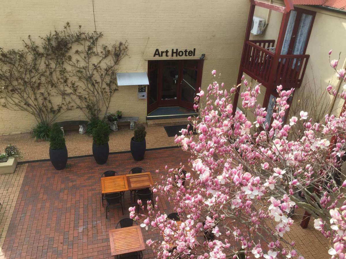 Art Hotel On York Λόντσεστον Εξωτερικό φωτογραφία
